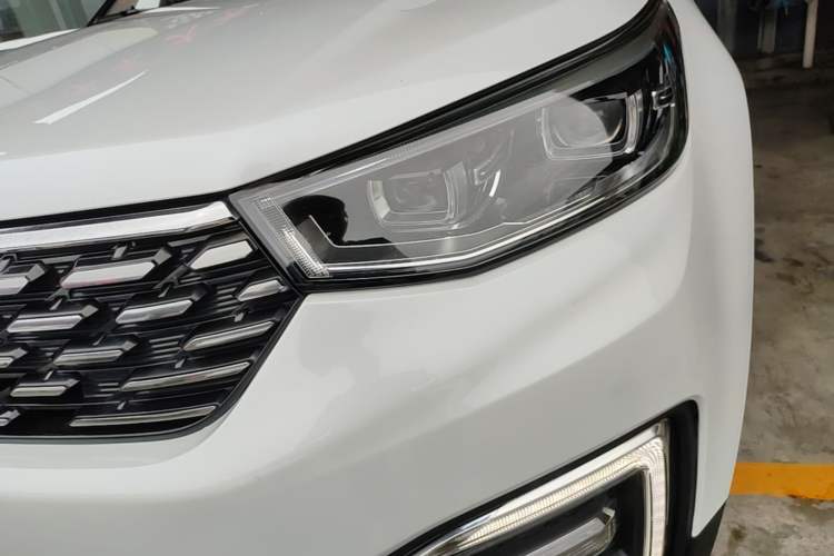 Used CHANGAN CS55 2018 1.5T Automatic Xuan Dong Model China V Standard Left Front Headlight