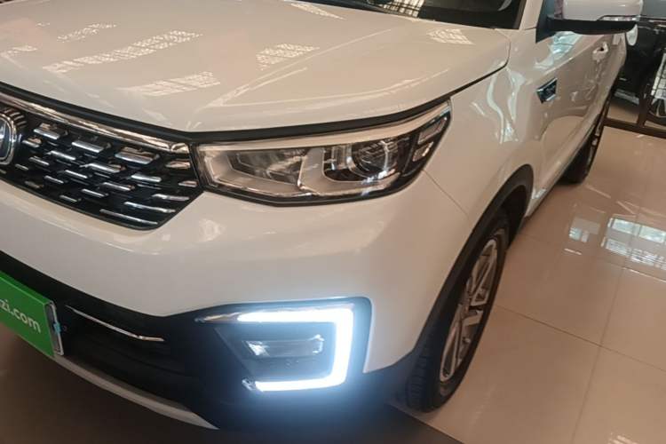 Used CHANGAN CS55 2018 1.5T Automatic Colorful Edition China V Standard Left Front Headlight