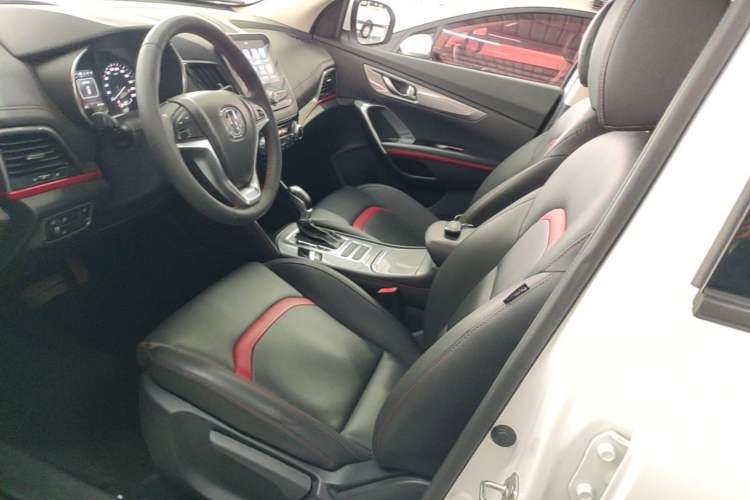 Used CHANGAN CS55 2018 1.5T Automatic Colorful Edition China V Standard Left Front Seat