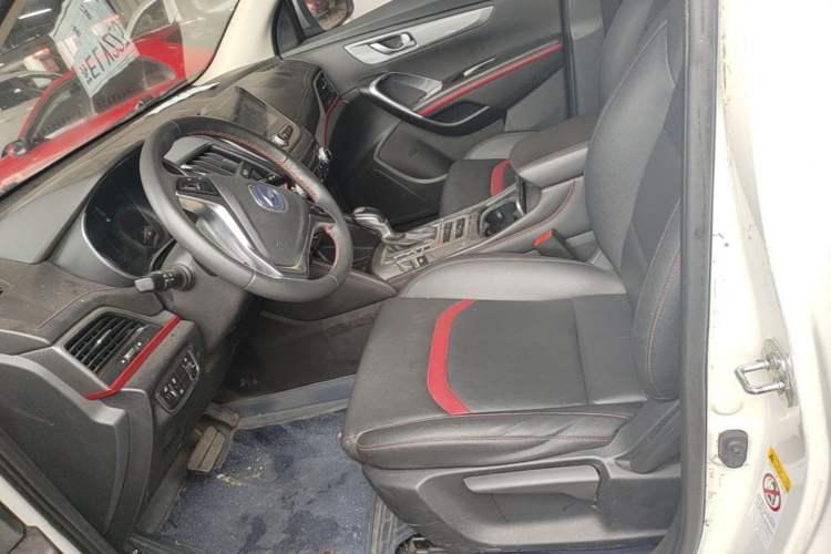 Used CHANGAN CS55 2018 1.5T Automatic Colorful Edition China V Standard Left Front Seat