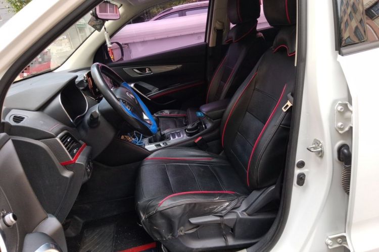 Used CHANGAN CS55 2018 1.5T Manual Colorful Model China V Standard Left Front Seat