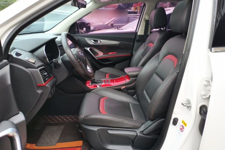 Used CHANGAN CS55 2018 1.5T Automatic Colorful Edition China V Standard Left Front Seat