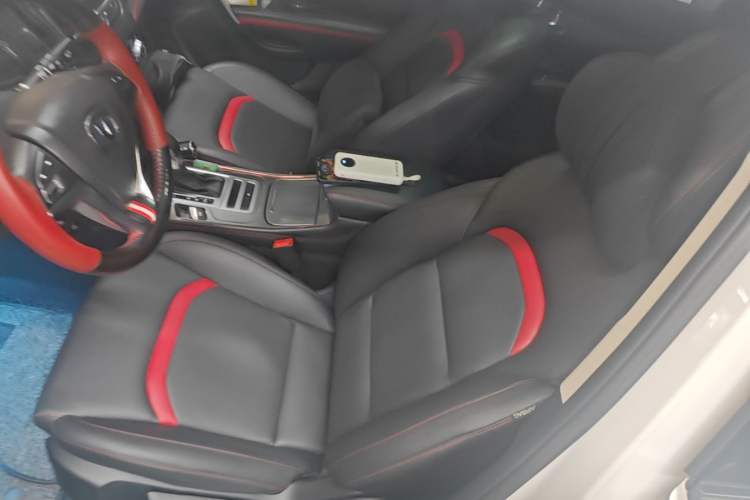 Used CHANGAN CS55 2018 1.5T Automatic Colorful Edition China V Standard Left Front Seat