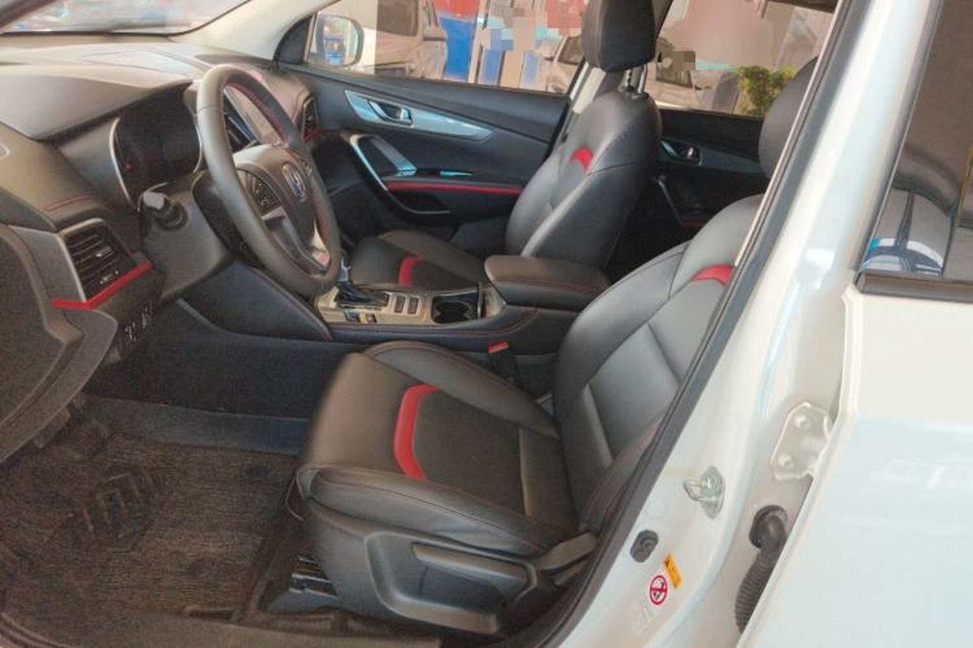 Used CHANGAN CS55 2018 1.5T Automatic Colorful Edition China V Standard Left Front Seat