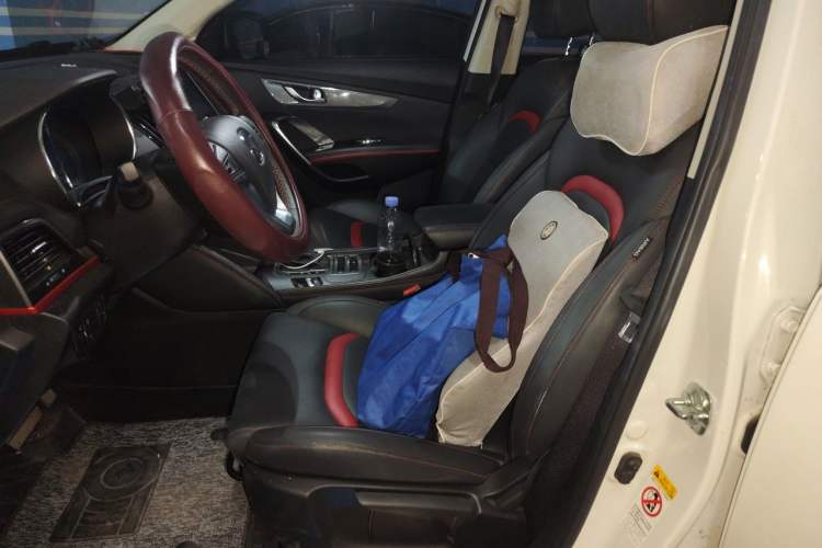 Used CHANGAN CS55 2018 1.5T Automatic Colorful Edition China V Standard Left Front Seat