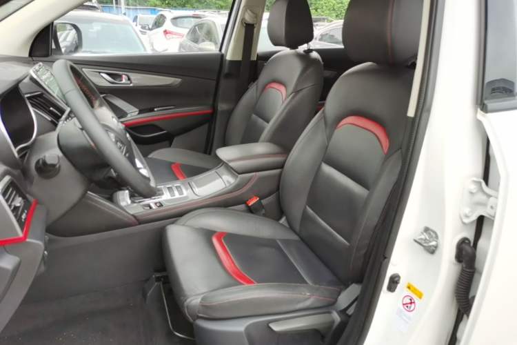 Used CHANGAN CS55 2018 1.5T Automatic Colorful Edition China V Standard Left Front Seat