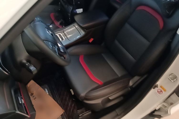 Used CHANGAN CS55 2018 1.5T Automatic Colorful Edition China V Standard Left Front Seat