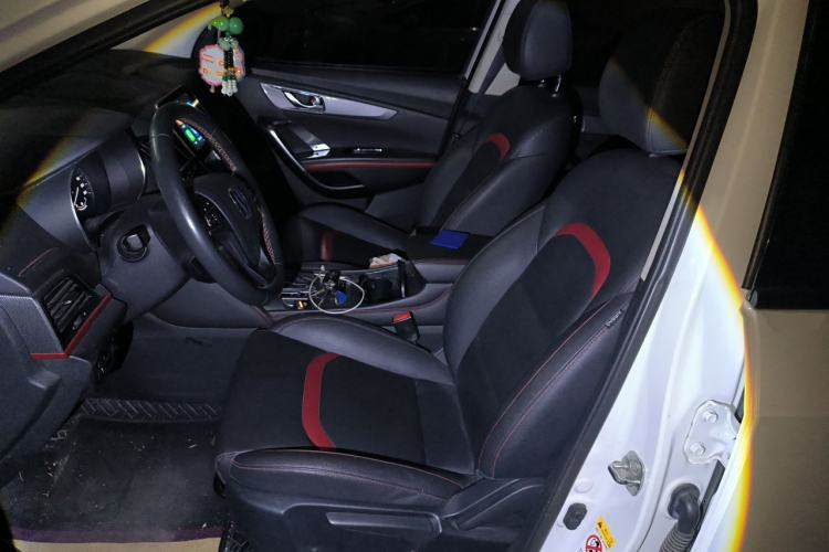 Used CHANGAN CS55 2018 1.5T Automatic Colorful Edition China V Standard Left Front Seat
