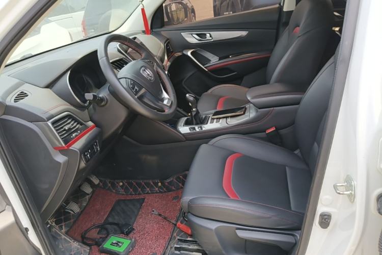 Used CHANGAN CS55 2018 1.5T Manual Colorful Model China V Standard Left Front Seat