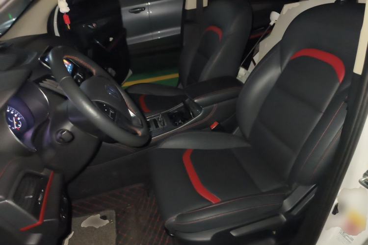 Used CHANGAN CS55 2018 1.5T Automatic Colorful Edition China V Standard Left Front Seat