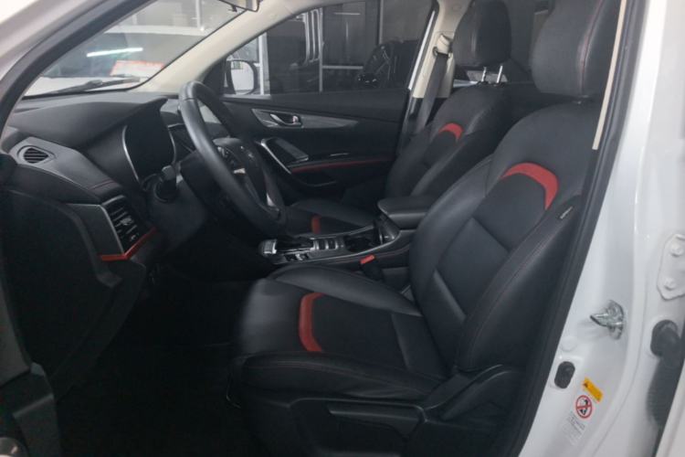 Used CHANGAN CS55 2018 1.5T Automatic Colorful Edition China V Standard Left Front Seat