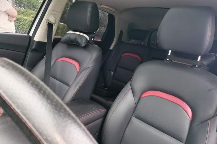Used CHANGAN CS55 2018 1.5T Automatic Colorful Edition China V Standard Left Front Seat