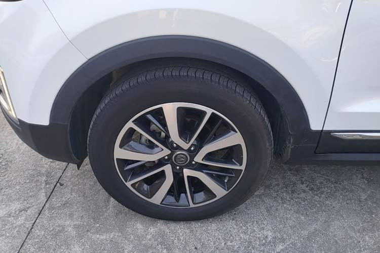 Used CHANGAN CS55 2018 1.5T Automatic BlueMotion Model China V Standard Left Front Wheel Hub