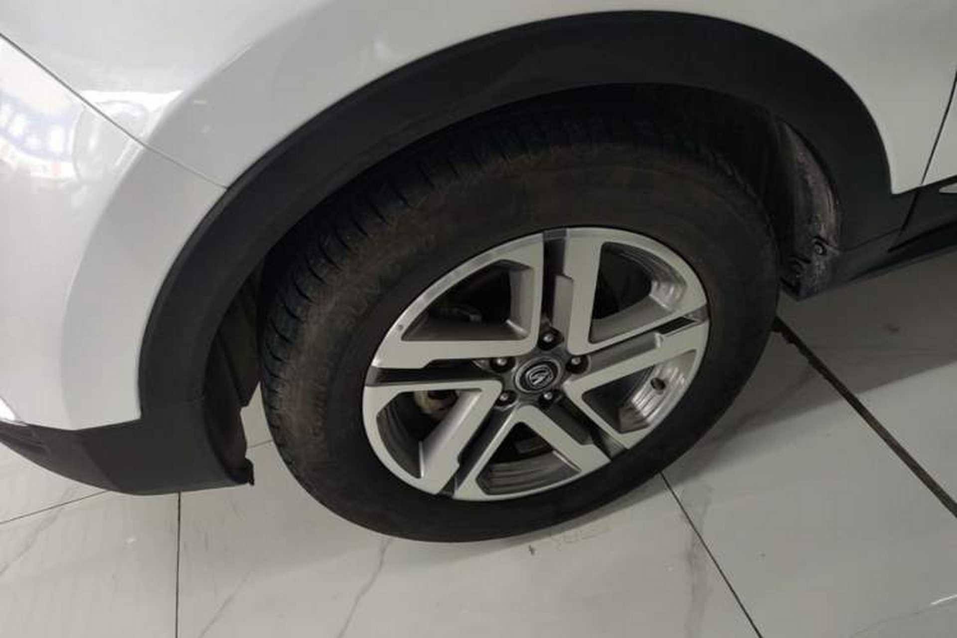 Used CHANGAN CS55 2018 1.5T Automatic Colorful Edition China V Standard Left Front Wheel Hub