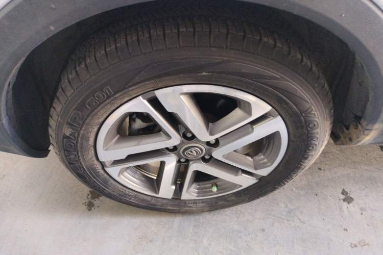 Used CHANGAN CS55 2018 1.5T Automatic Colorful Edition China V Standard Left Front Wheel Hub