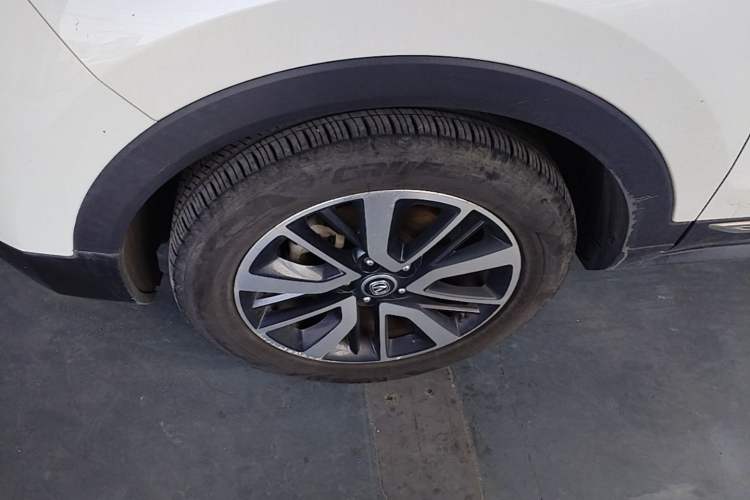 Used CHANGAN CS55 2018 1.5T Automatic Xuan Dong Model China V Standard Left Front Wheel Hub