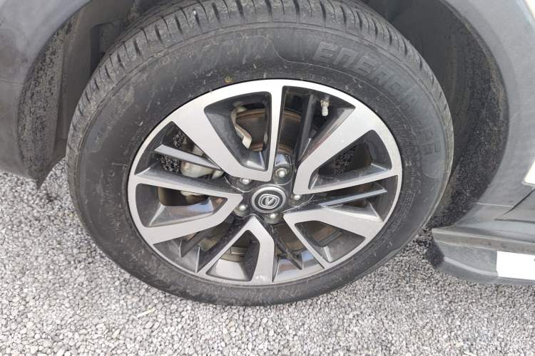 Used CHANGAN CS55 2018 1.5T Automatic Xuan Dong Model China V Standard Left Front Wheel Hub