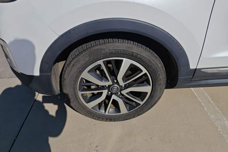 Used CHANGAN CS55 2018 1.5T Automatic Cool Edition China V standard Left Front Wheel Hub