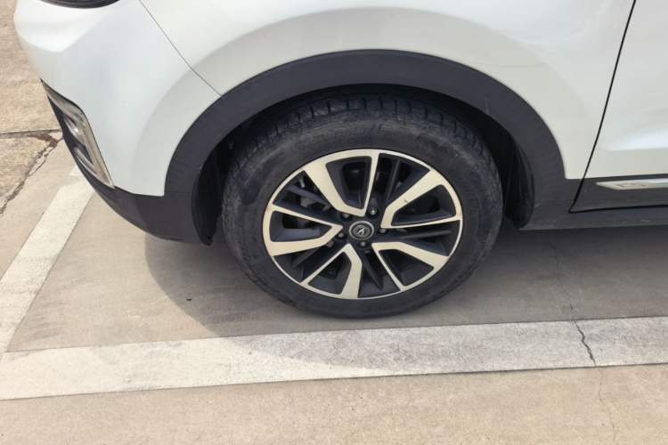 Used CHANGAN CS55 2018 1.5T Automatic Xuan Dong Model China V Standard Left Front Wheel Hub