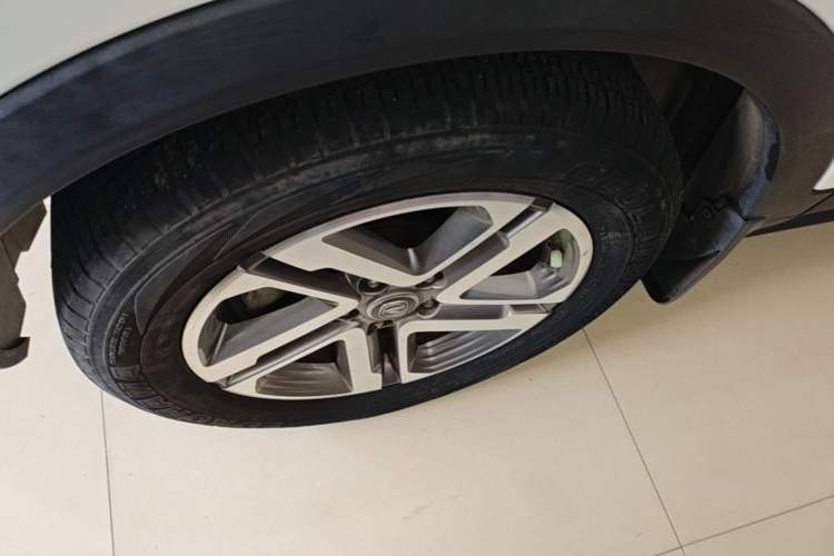Used CHANGAN CS55 2018 1.5T Automatic Colorful Edition China V Standard Left Front Wheel Hub