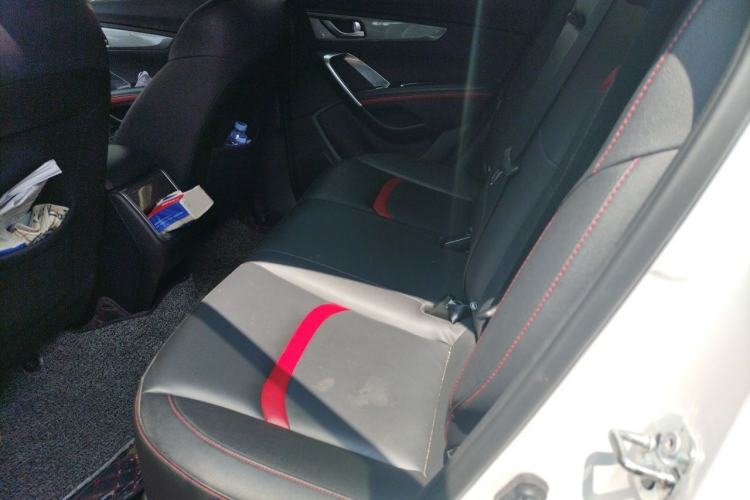 Used CHANGAN CS55 2018 1.5T Automatic Colorful Edition China V Standard Left Rear Seat