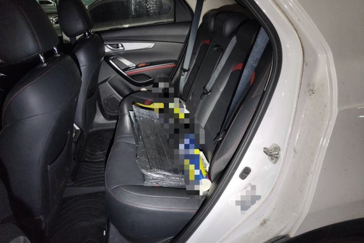 Used CHANGAN CS55 2018 1.5T Automatic Colorful Edition China V Standard Left Rear Seat