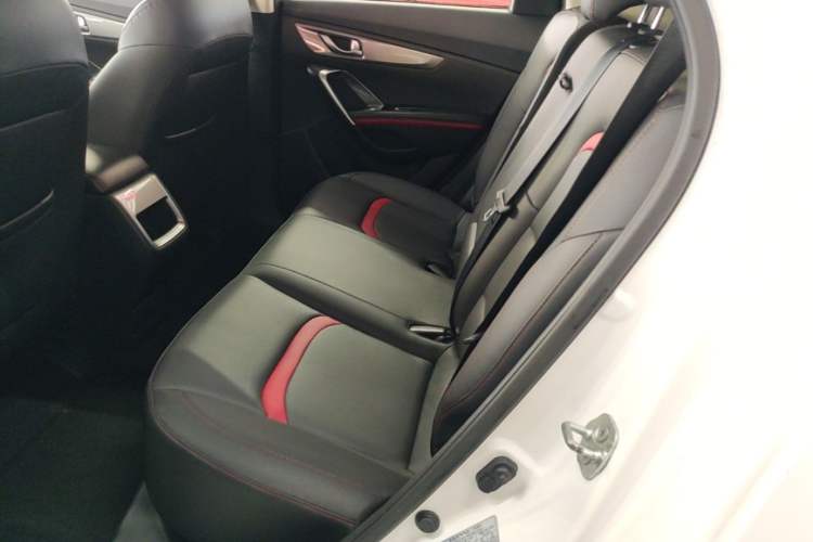 Used CHANGAN CS55 2018 1.5T Automatic Colorful Edition China V Standard Left Rear Seat