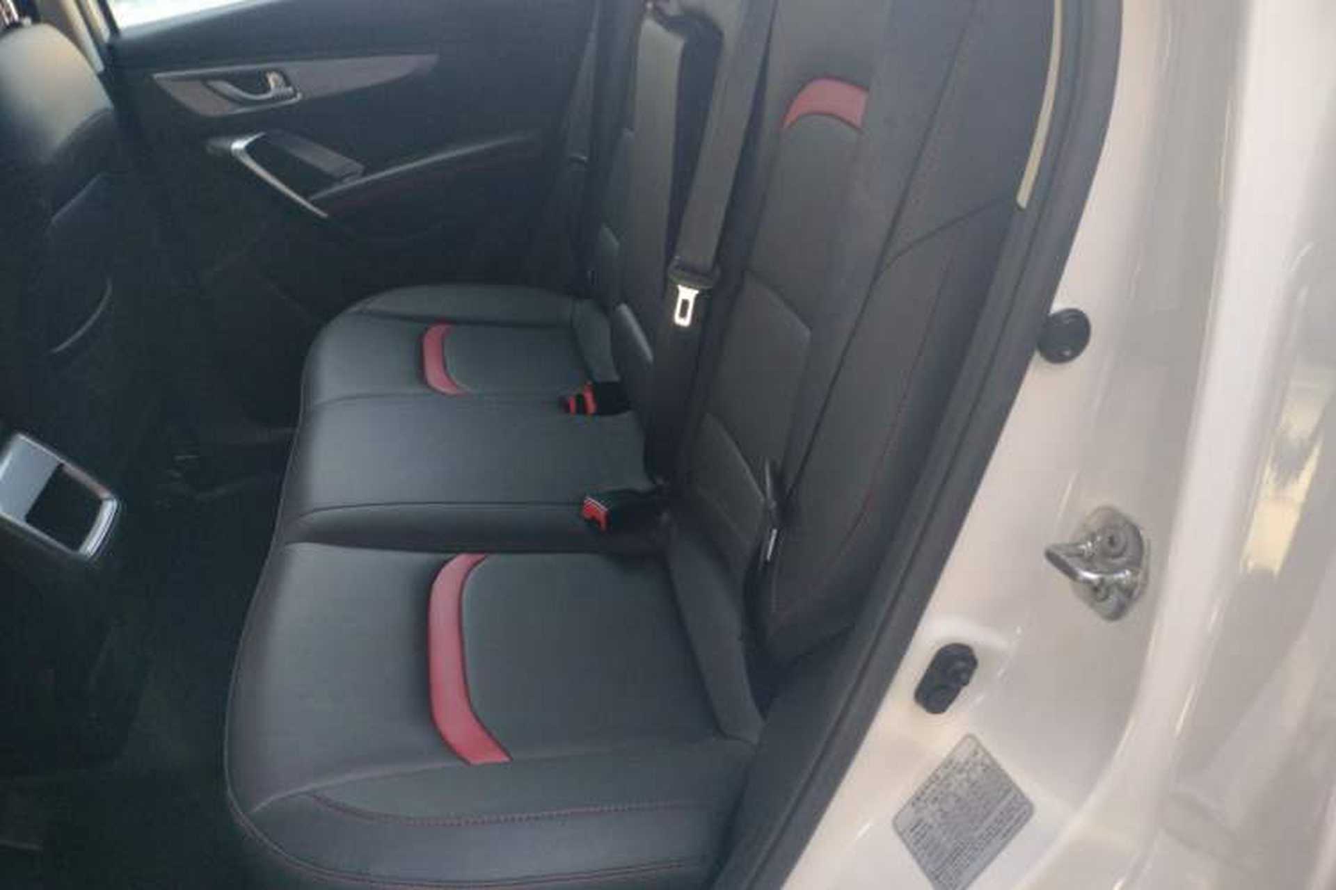 Used CHANGAN CS55 2018 1.5T Automatic Colorful Edition China V Standard Left Rear Seat