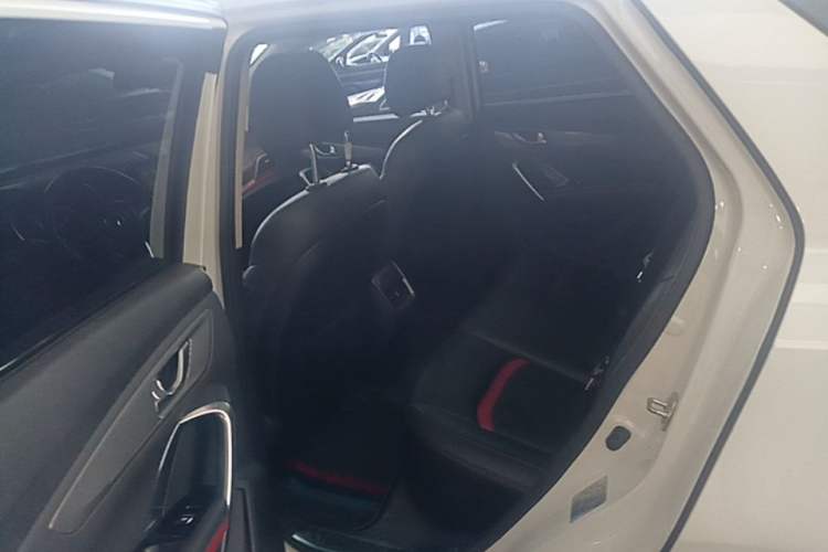 Used CHANGAN CS55 2018 1.5T Automatic Xuan Dong Model China V Standard Left Rear Seat
