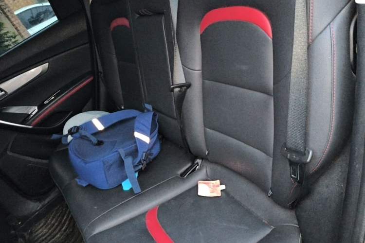 Used CHANGAN CS55 2018 1.5T Automatic Colorful Edition China V Standard Left Rear Seat