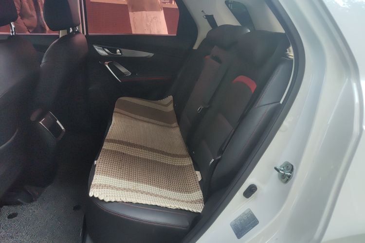 Used CHANGAN CS55 2018 1.5T Manual Colorful Model China V Standard Left Rear Seat