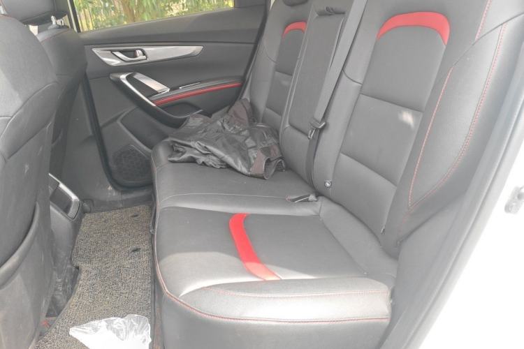 Used CHANGAN CS55 2018 1.5T Automatic Colorful Edition China V Standard Left Rear Seat