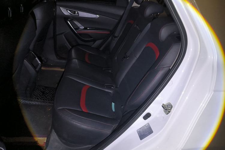 Used CHANGAN CS55 2018 1.5T Automatic Colorful Edition China V Standard Left Rear Seat