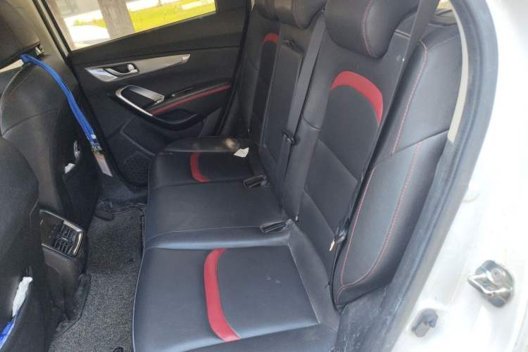 Used CHANGAN CS55 2018 1.5T Automatic Xuan Dong Model China V Standard Left Rear Seat