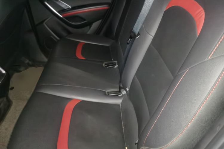 Used CHANGAN CS55 2018 1.5T Automatic Colorful Edition China V Standard Left Rear Seat