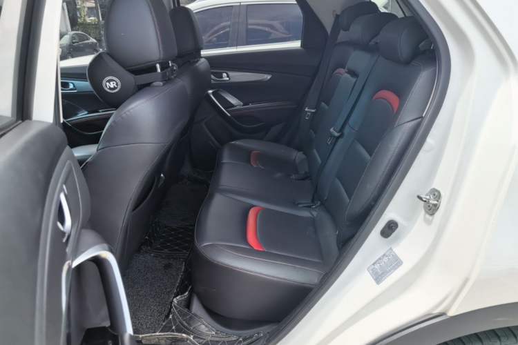 Used CHANGAN CS55 2018 1.5T Automatic Xuan Dong Model China V Standard Left Rear Seat