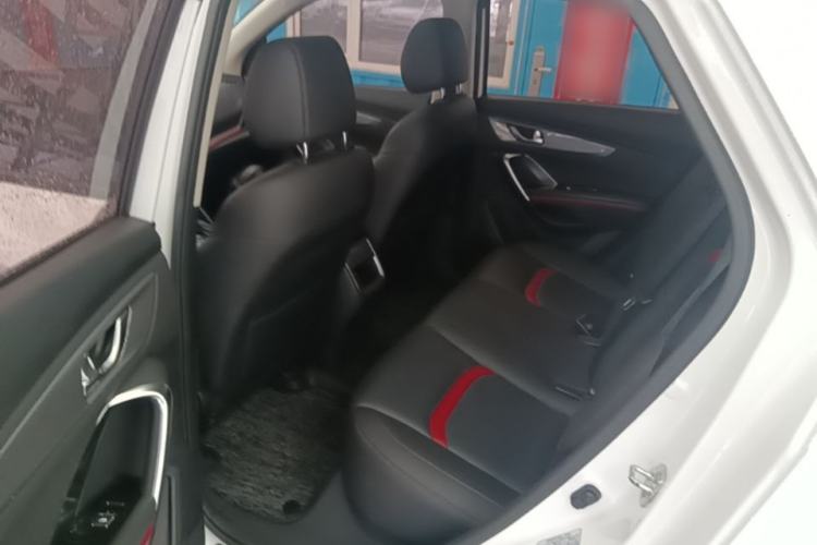 Used CHANGAN CS55 2018 1.5T Automatic Colorful Edition China V Standard Left Rear Seat