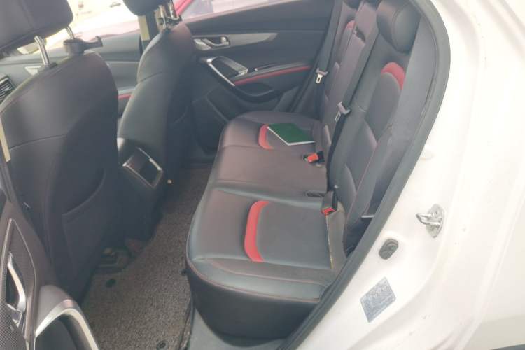 Used CHANGAN CS55 2018 1.5T Automatic Colorful Edition China V Standard Left Rear Seat