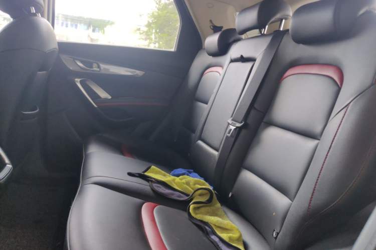 Used CHANGAN CS55 2018 1.5T Manual Colorful Model China V Standard Left Rear Seat