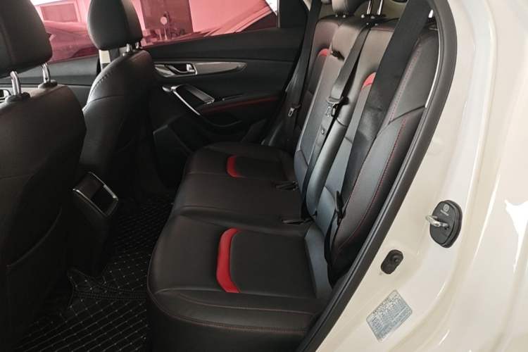 Used CHANGAN CS55 2018 1.5T Automatic Colorful Edition China V Standard Left Rear Seat