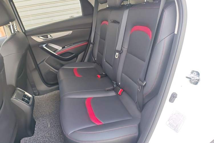 Used CHANGAN CS55 2018 1.5T Automatic Xuan Dong Model China V Standard Left Rear Seat