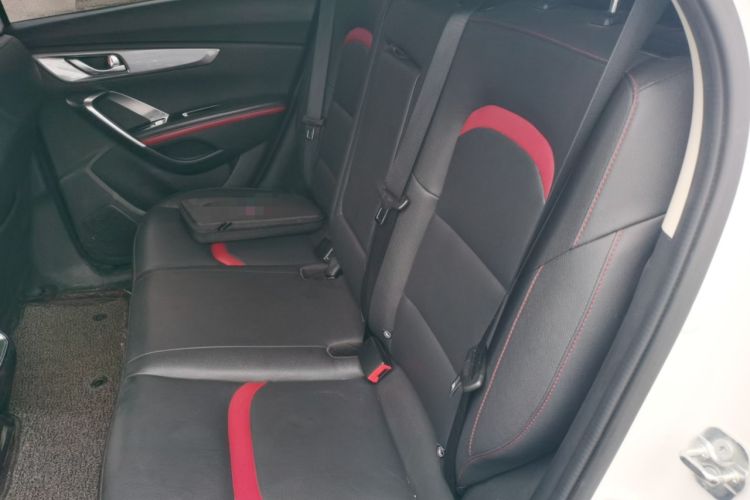 Used CHANGAN CS55 2018 1.5T Automatic Colorful Edition China V Standard Left Rear Seat