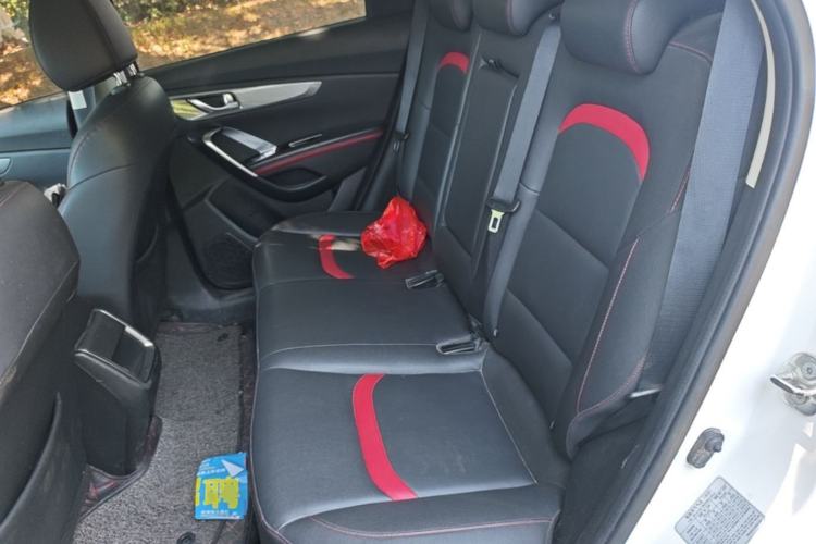 Used CHANGAN CS55 2018 1.5T Automatic Colorful Edition China V Standard Left Rear Seat