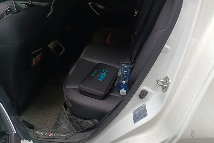 Used CHANGAN CS55 2018 1.5T Automatic Colorful Edition China V Standard Left Rear Seat