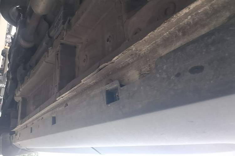 Used CHANGAN CS55 2018 1.5T Automatic Colorful Edition China V Standard Left Side Sill