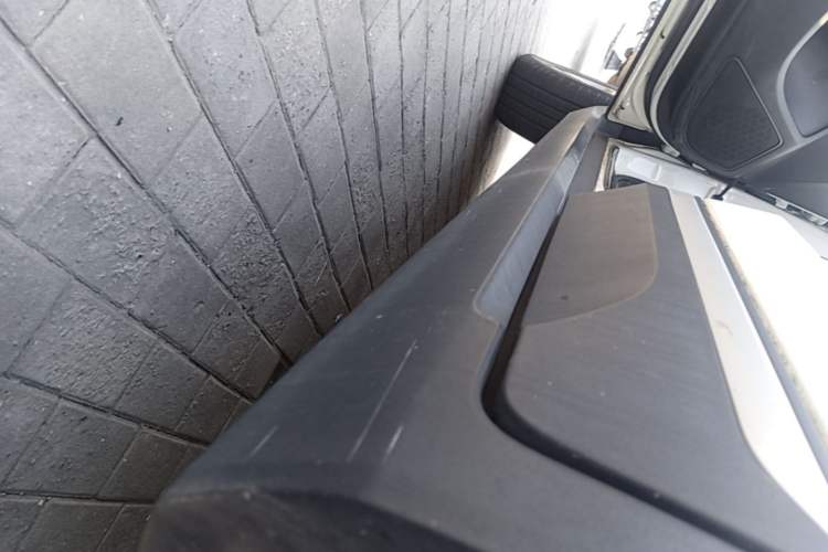 Used CHANGAN CS55 2018 1.5T Automatic Colorful Edition China V Standard Left Side Sill