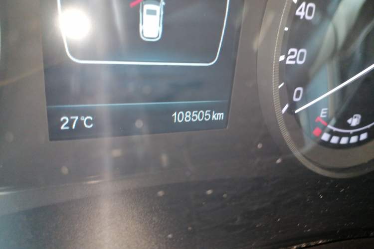 Used CHANGAN CS55 2018 1.5T Automatic Xuan Dong Model China V Standard Odometer Close Up