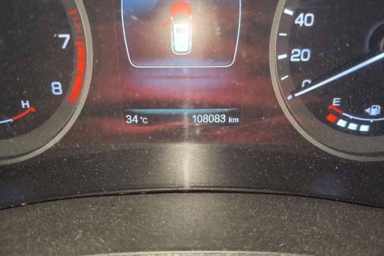 Used CHANGAN CS55 2018 1.5T Automatic Xuan Dong Model China V Standard Odometer Close Up