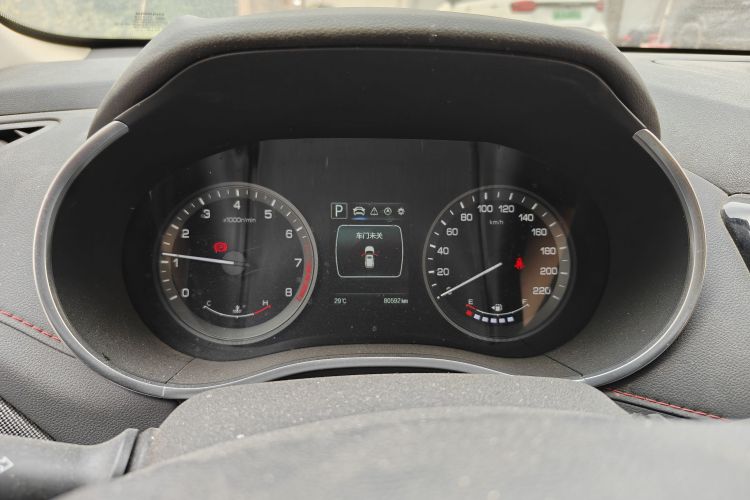 Used CHANGAN CS55 2018 1.5T Automatic Colorful Edition China V Standard Odometer Close Up