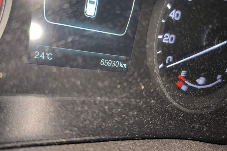 Used CHANGAN CS55 2018 1.5T Automatic Colorful Edition China V Standard Odometer Close Up